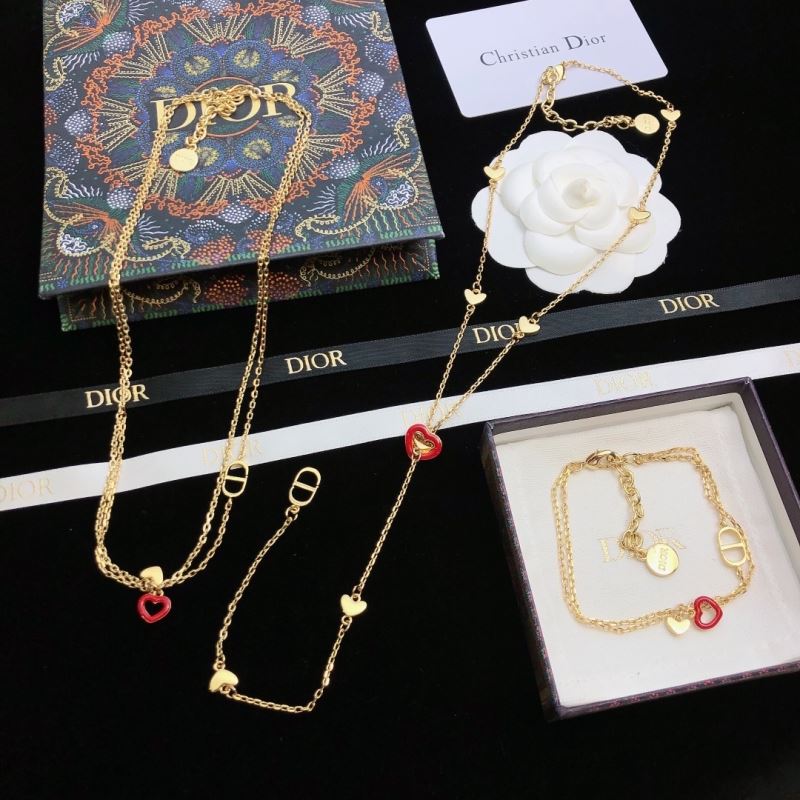 Christian Dior Necklaces